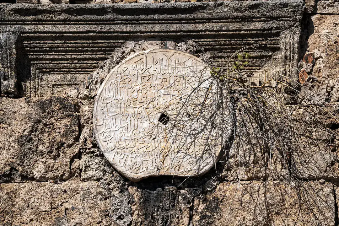 Kaleiçi’ndeki 800 Yıllık 45 Fetih Kitabesi Tercüme Edildi 8